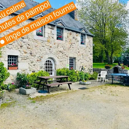 Maison Traditionnelle Bretonne Proche De La *